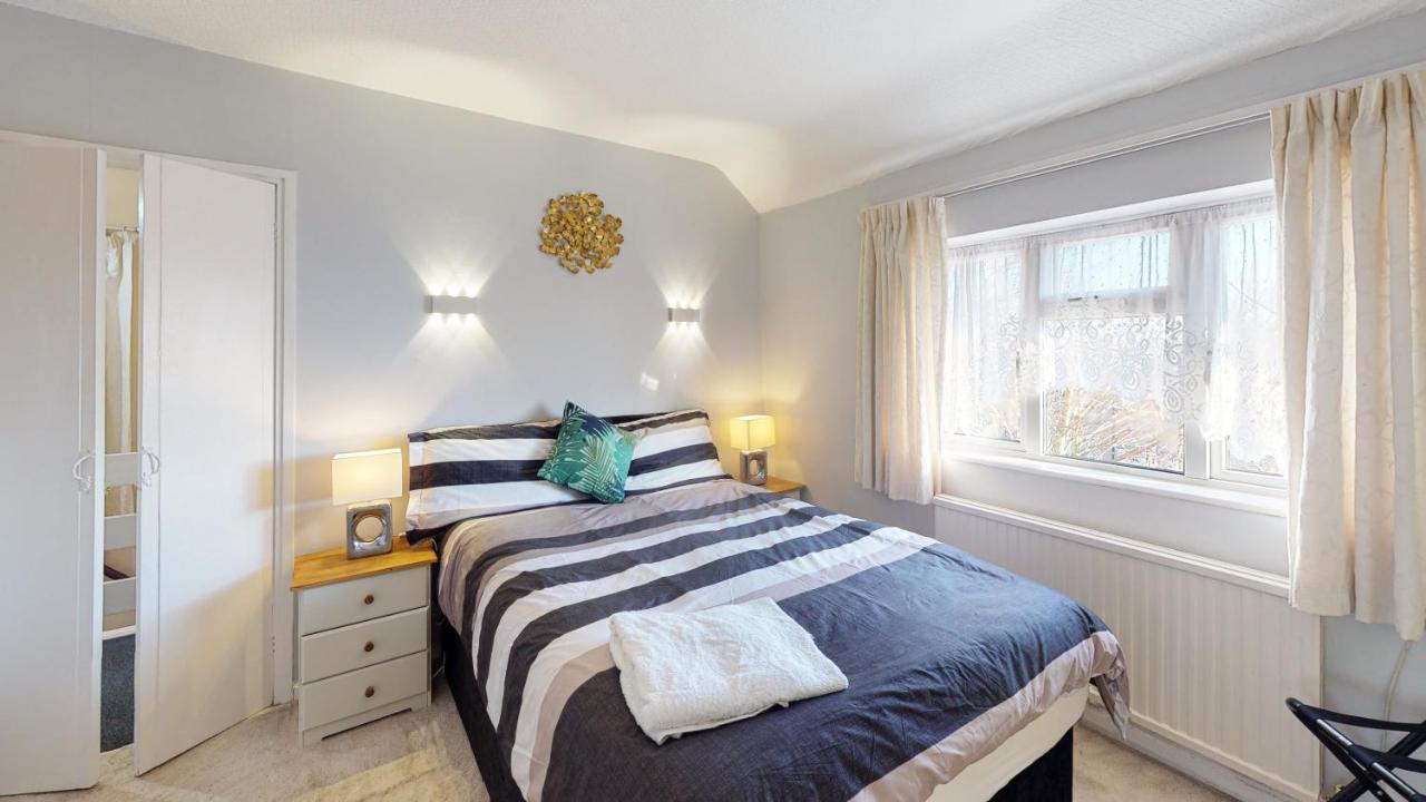 Villa Orchards In Orpington Esterno foto