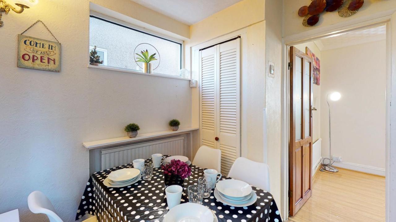 Villa Orchards In Orpington Esterno foto